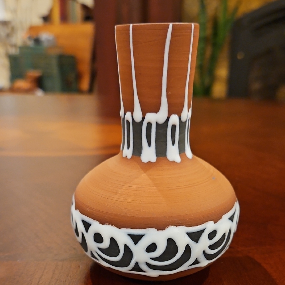 Lovely Handcrafted Red-Clay & White Slip-Trailing w/Black Accents Norwegian Vase
